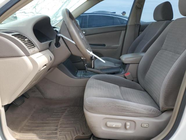 Photo 7 from auction – 2005 TOYOTA CAMRY LE with VIN 4T1BE32K35U393370