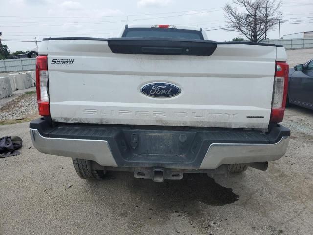 صورة رقم 6 من المزاد - 2017 FORD F250 SUPER مع VIN 1FTBF2B67HEB26519