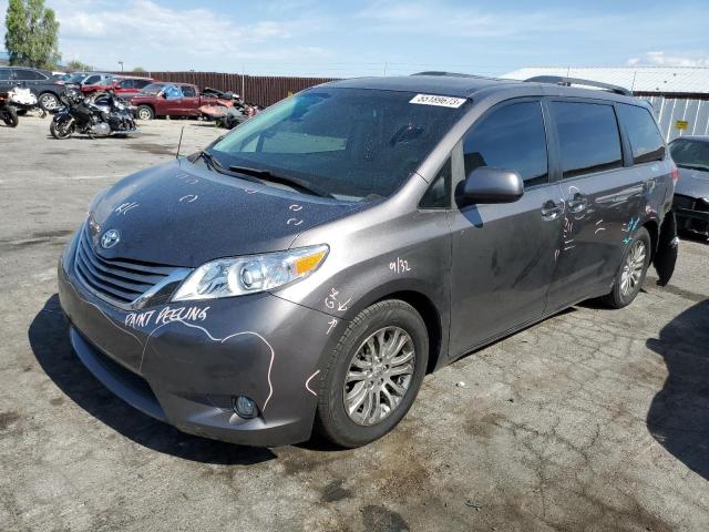 TOYOTA SIENNA XLE 2011 with VIN 5TDYK3DC9BS032822 - Photo from auction