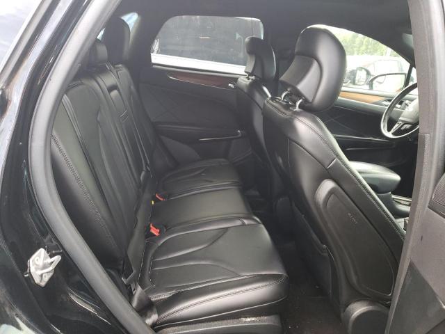 Photo 11 from auction – 2017 LINCOLN MKC SELECT with VIN 5LMCJ2D92HUL51469