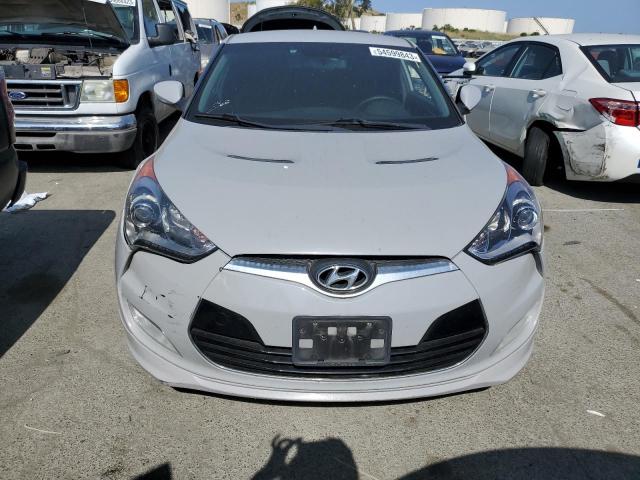 Photo 5 from auction – 2013 HYUNDAI VELOSTER with VIN KMHTC6AD5DU127670