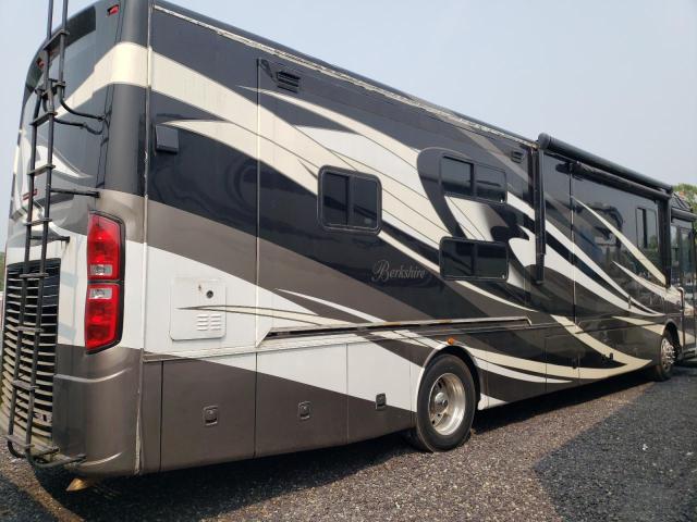 Photo 4 from auction – 2014 WILDWOOD MOTOR HOME with VIN 4UZAB2DT2ECFT1042