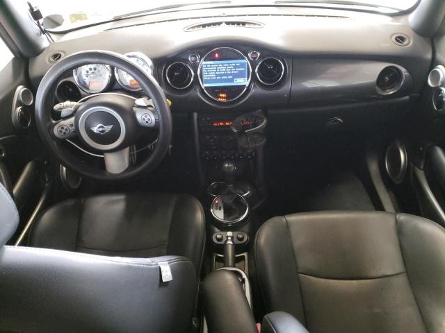 Photo 8 from auction – 2006 MINI COOPER with VIN WMWRH33526TK59005