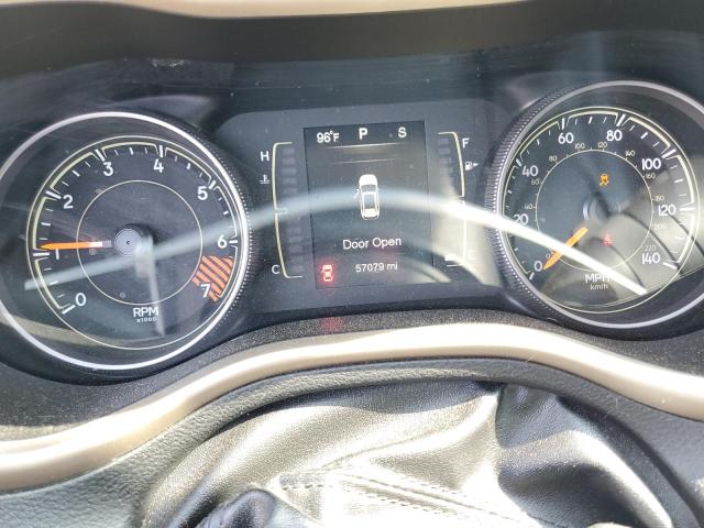 Photo 9 from auction – 2015 JEEP CHEROKEE L with VIN 1C4PJLCB0FW730457