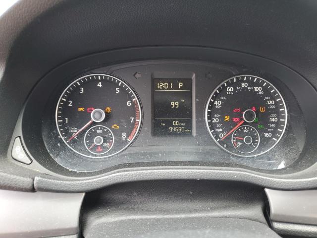 Photo 9 from auction – 2015 VOLKSWAGEN PASSAT S with VIN 1VWAT7A35FC047512