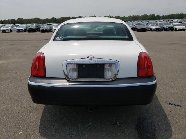 Photo 6 from auction – 2002 LINCOLN TOWN CAR with VIN 1LNHM82W12Y655100