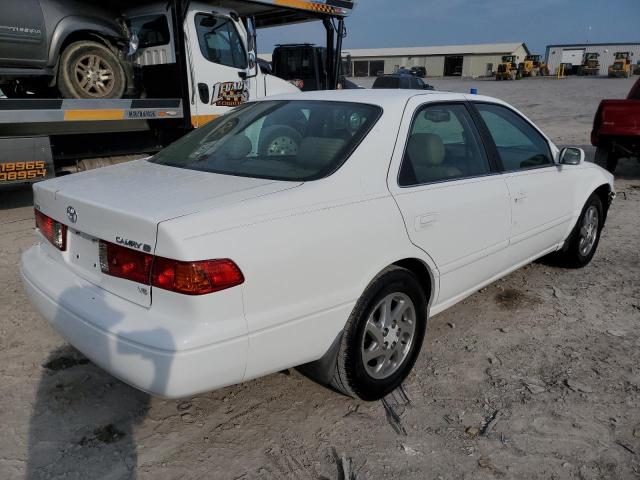 Photo 3 from auction – 2000 TOYOTA CAMRY LE with VIN 4T1BF22K1YU946514