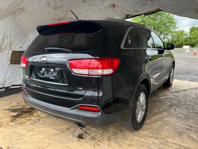 Photo 4 from auction – 2016 KIA SORENTO LX with VIN 5XYPGDA56GG177121