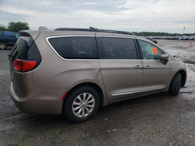 Photo 3 from auction – 2017 CHRYSLER PACIFICA T with VIN 2C4RC1BG2HR654255