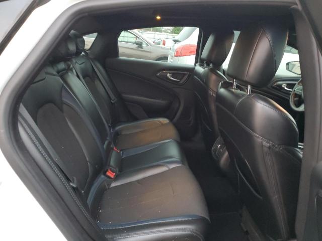 Photo 10 from auction – 2016 CHRYSLER 200 S with VIN 1C3CCCBG1GN100304