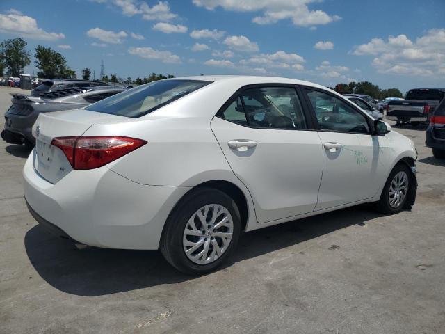 Photo 3 from auction – 2017 TOYOTA COROLLA L with VIN 5YFBURHE3HP680365