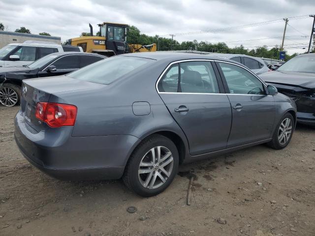 Photo 3 from auction – 2005 VOLKSWAGEN JETTA with VIN 3VWSF71K75M630907