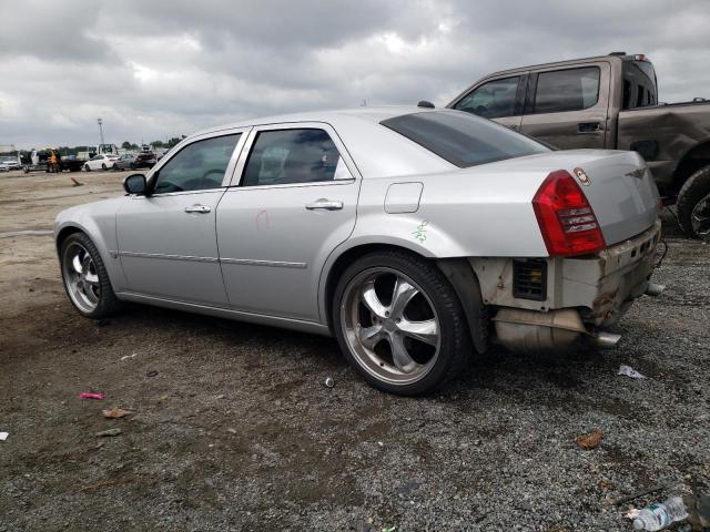 Photo 2 from auction – 2005 CHRYSLER 300C with VIN 2C3JA63H55H575398