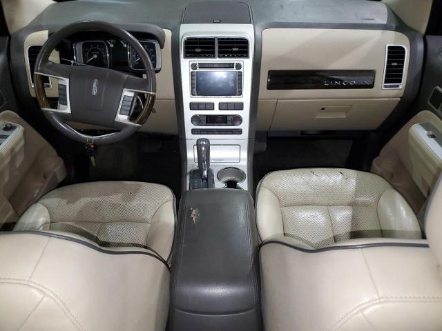 Photo 8 from auction – 2010 LINCOLN MKX with VIN 2LMDJ6JCXABJ01329