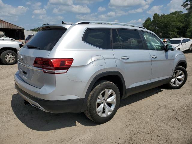 Photo 3 from auction – 2018 VOLKSWAGEN ATLAS SE with VIN 1V2DR2CA6JC509533