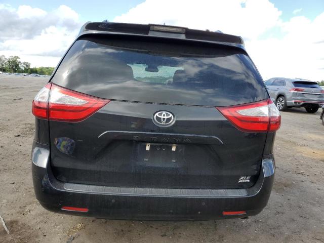 Photo 6 from auction – 2018 TOYOTA SIENNA XLE with VIN 5TDDZ3DC4JS196388