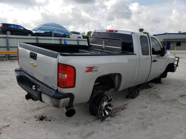 Photo 3 from auction – 2011 CHEVROLET SILVERADO with VIN 1GC2KXC83BZ387798