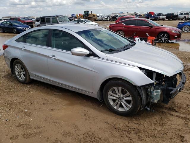 Photo 4 from auction – 2013 HYUNDAI SONATA GLS with VIN 5NPEB4AC1DH623748