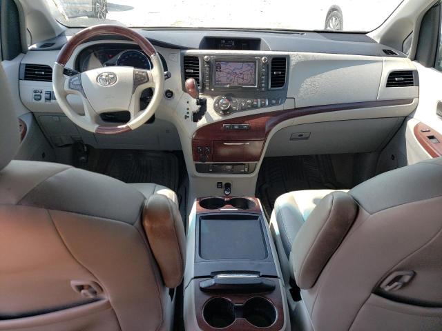 Photo 8 from auction – 2011 TOYOTA SIENNA XLE with VIN 5TDDK3DC5BS004160