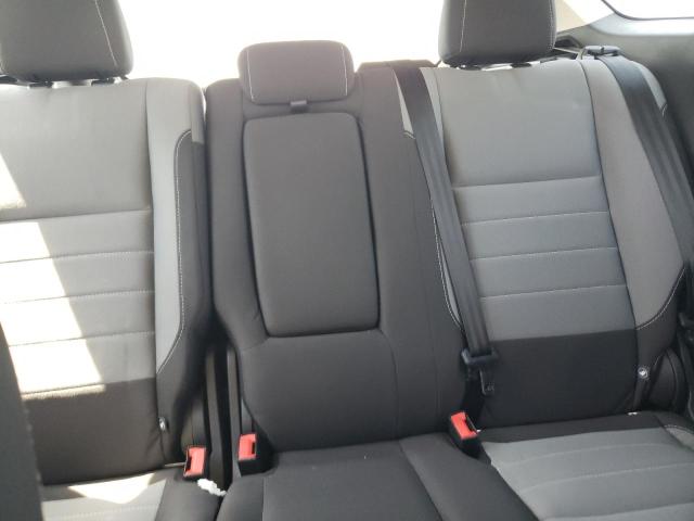 Photo 10 from auction – 2016 FORD ESCAPE SE with VIN 1FMCU0G96GUB63059