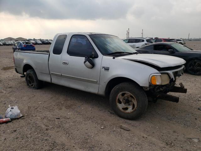Photo 4 from auction – 2002 FORD F150 with VIN 1FTRX17W02KE39211