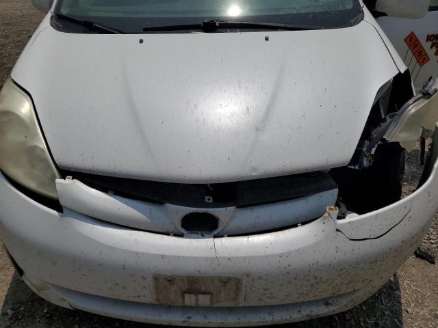 Photo 12 from auction – 2010 TOYOTA SIENNA XLE with VIN 5TDYK4CC2AS306707