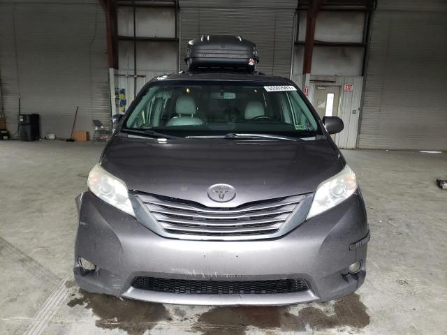 Photo 5 from auction – 2015 TOYOTA SIENNA XLE with VIN 5TDYK3DC6FS658026