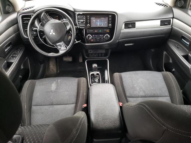 Photo 8 from auction – 2017 MITSUBISHI OUTLANDER with VIN JA4AD2A30HZ014950