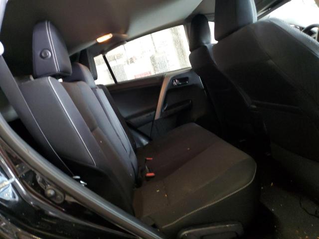 Photo 10 from auction – 2017 TOYOTA RAV4 XLE with VIN 2T3WFREV8HW319090