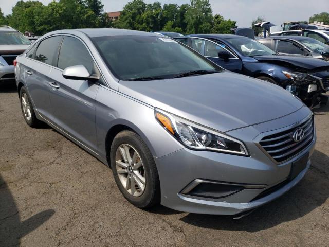 Photo 4 from auction – 2016 HYUNDAI SONATA SE with VIN 5NPE24AF6GH383126
