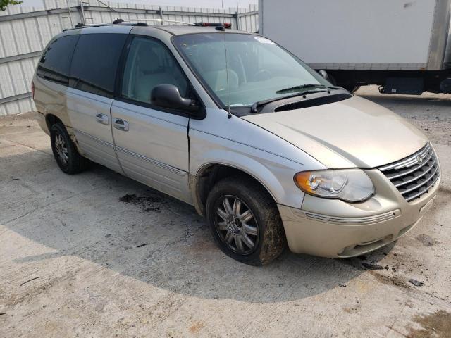 Photo 4 from auction – 2005 CHRYSLER TOWN & COU with VIN 2C4GP64L05R594197