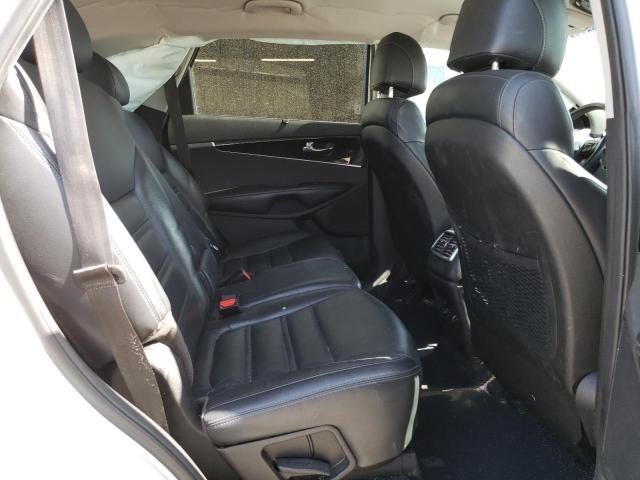 Photo 11 from auction – 2017 KIA SORENTO EX with VIN 5XYPH4A5XHG325835