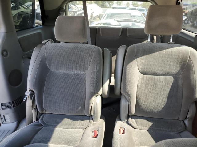 Photo 10 from auction – 2004 TOYOTA SIENNA CE with VIN 5TDZA23C74S173670