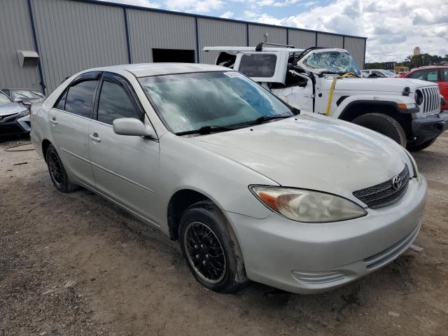 Photo 4 from auction – 2004 TOYOTA CAMRY LE with VIN 4T1BE32K24U833545