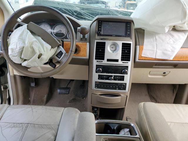 Photo 8 from auction – 2008 CHRYSLER TOWN & COU with VIN 2A8HR64X08R691589