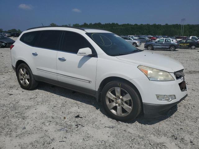 Photo 4 from auction – 2010 CHEVROLET TRAVERSE L with VIN 1GNLRHED7AS122283