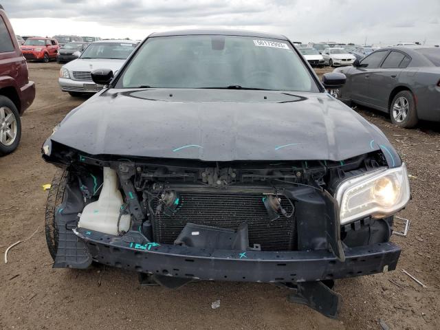 Photo 5 from auction – 2016 CHRYSLER 300 LIMITE with VIN 2C3CCAAG3GH229742