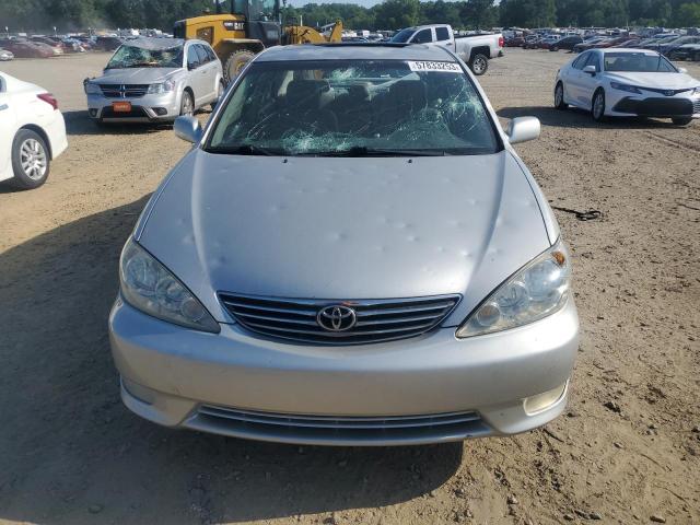 Photo 5 from auction – 2005 TOYOTA CAMRY LE with VIN 4T1BF32K25U098340