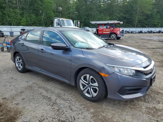Photo 4 from auction – 2018 HONDA CIVIC LX with VIN 19XFC2F53JE208947