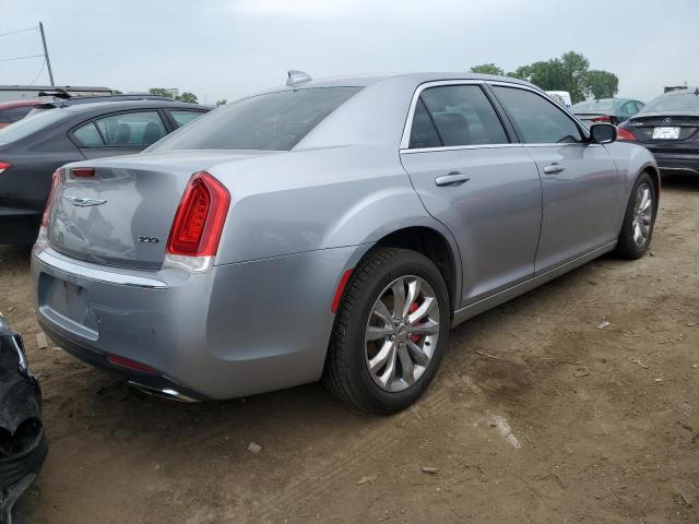 Photo 3 from auction – 2017 CHRYSLER 300 LIMITE with VIN 2C3CCARG4HH637544