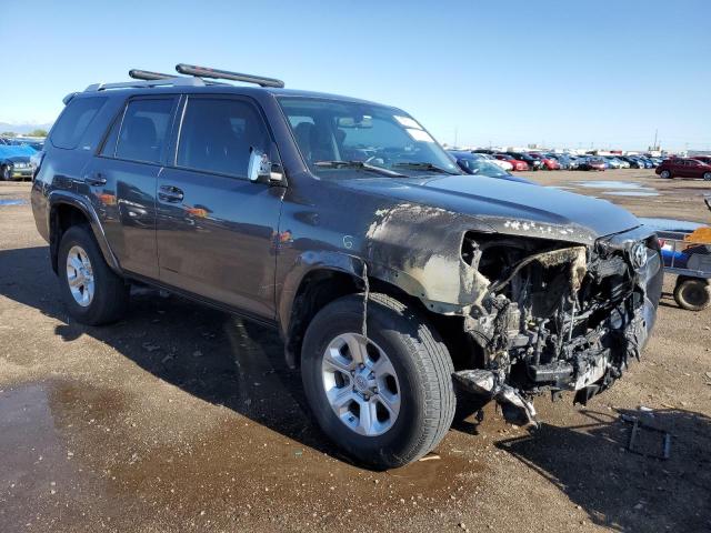 Photo 4 from auction – 2017 TOYOTA 4RUNNER SR with VIN JTEBU5JR2H5436558