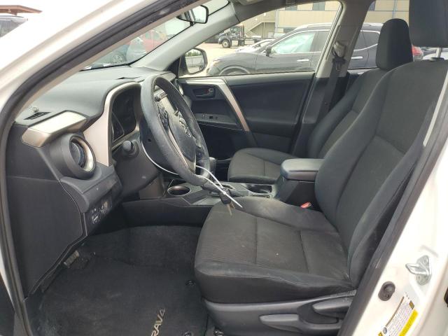 Photo 7 from auction – 2015 TOYOTA RAV4 LE with VIN JTMZFREV7FD070353