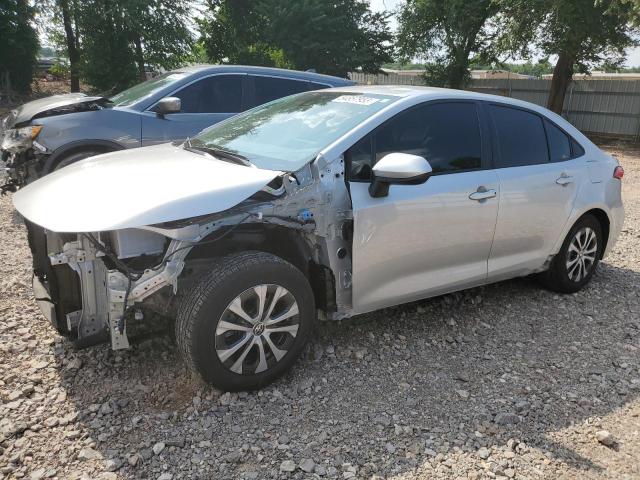 TOYOTA COROLLA LE 2022 with VIN JTDEAMDE4N3003943 - Photo from auction