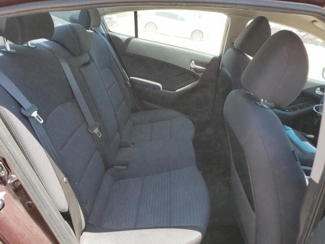 Photo 10 from auction – 2018 KIA FORTE LX with VIN 3KPFL4A72JE278136