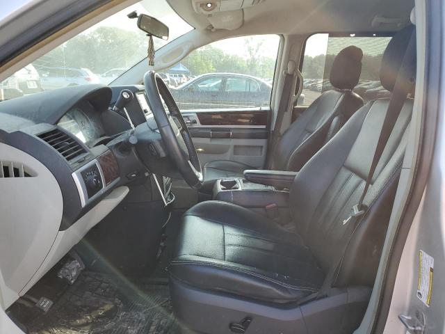 Photo 7 from auction – 2010 CHRYSLER TOWN & COU with VIN 2A4RR8DX6AR330309