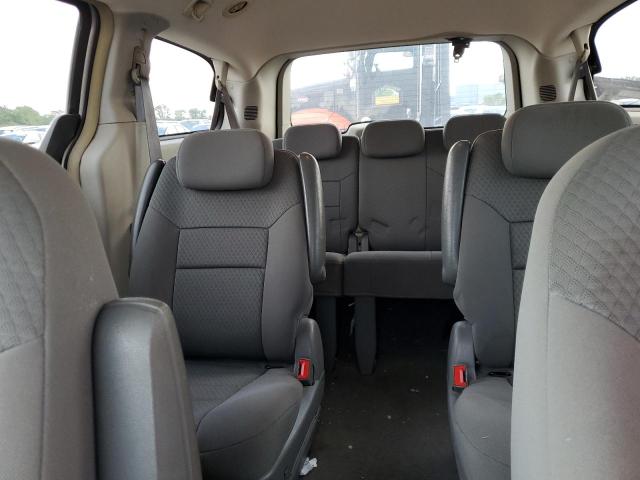 Photo 10 from auction – 2010 CHRYSLER TOWN & COU with VIN 2A4RR2D13AR358397