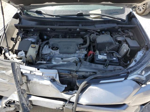 Photo 11 from auction – 2018 TOYOTA RAV4 LE with VIN 2T3ZFREV5JW417254