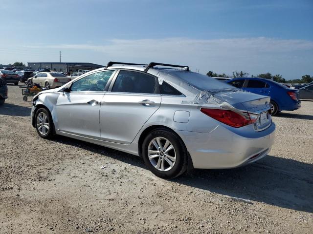 Photo 2 from auction – 2013 HYUNDAI SONATA GLS with VIN 5NPEB4AC9DH796949