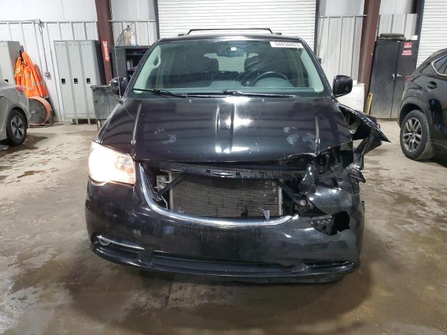 Photo 5 from auction – 2015 CHRYSLER TOWN & COU with VIN 2C4RC1BG4FR715442