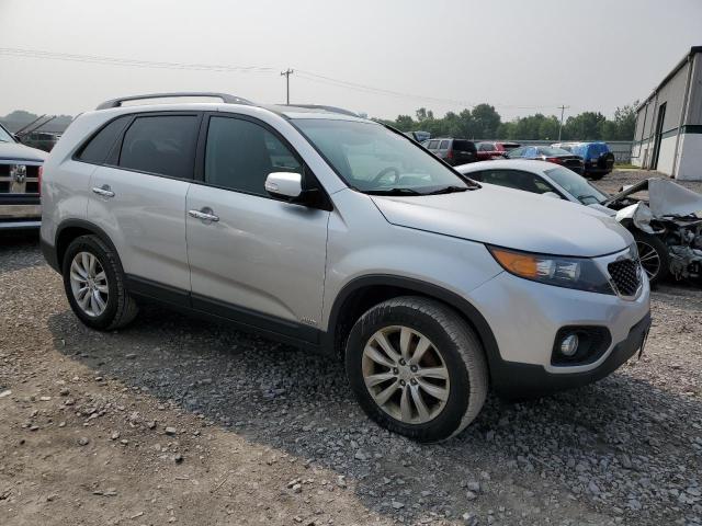 Photo 4 from auction – 2011 KIA SORENTO EX with VIN 5XYKUDA20BG058496